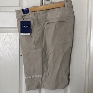 HUK NEXT LEVEL 10.5" SHORT